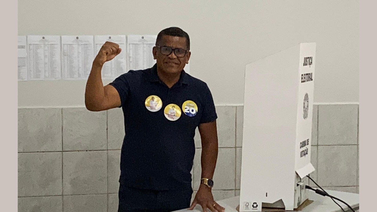 sargento-junior-brasao-vota-em-palmas-e-promete:-“continuarei-lutando-por-oportunidades-e-seguranca-para-todos!”