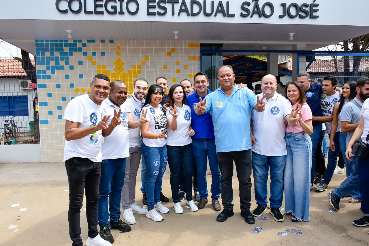 rodeada-de-apoiadores,-janad-vota-em-palmas-e-diz-que-acredita-em-vitoria-no-primeiro-turno