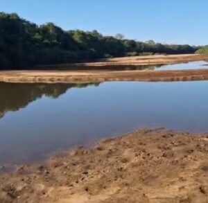 Autorização para captação de água do Rio Formoso é suspensa pela Justiça; multas ultrapassam R$ 2,7 milhões