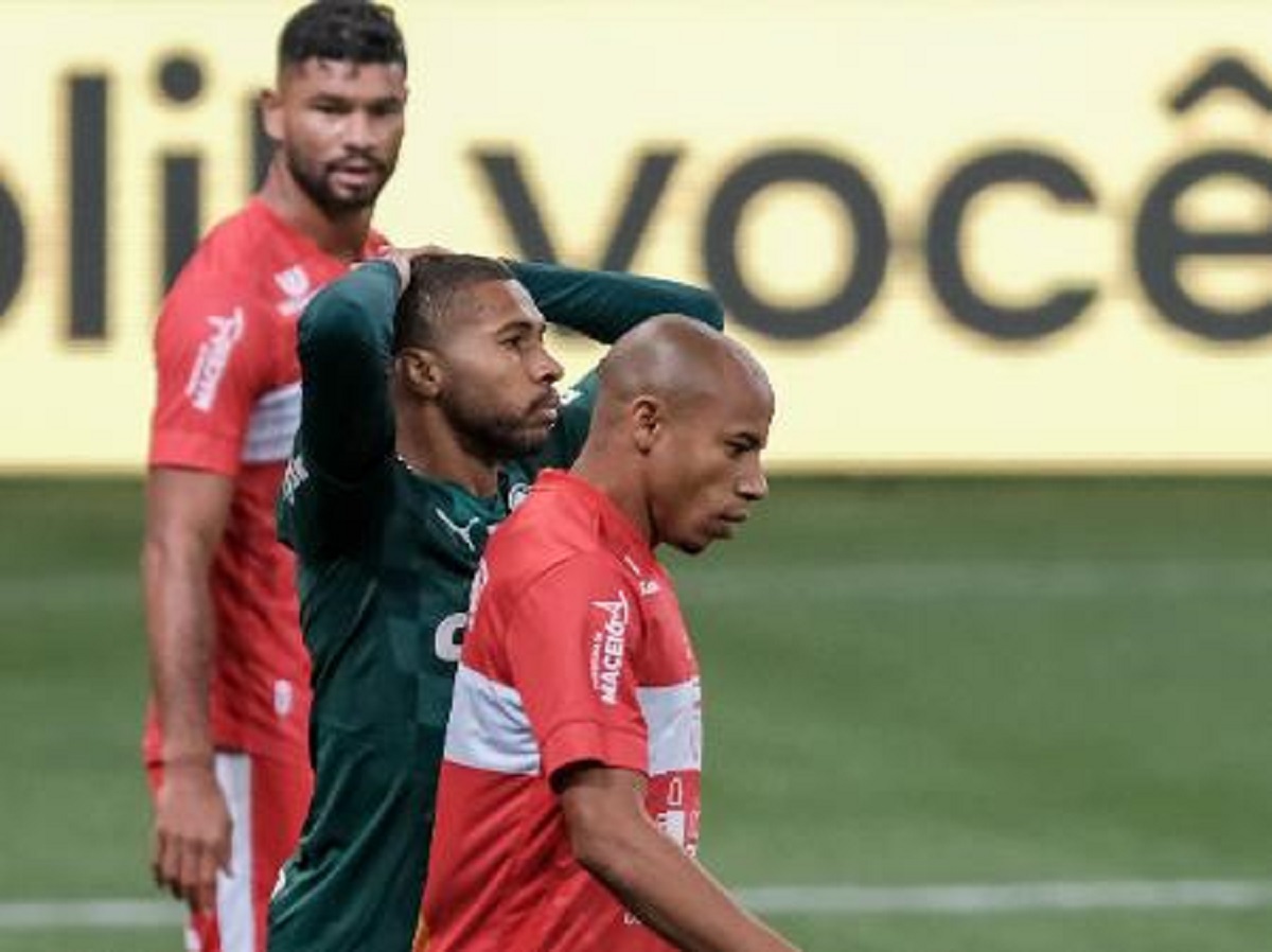 CRB leva a melhor sob o Palmeiras no Allianz Parque. Créditos: Reprodução Twitter