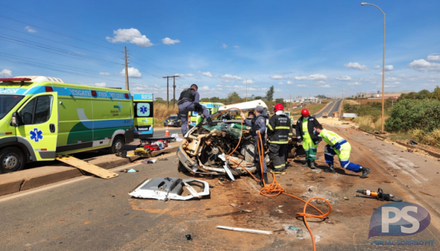 Dois ficam feridos em grave acidente na BR-163 em Sorriso